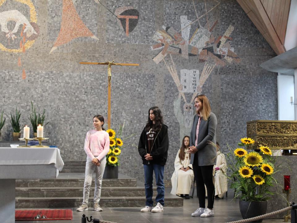 Die abtretenden Ministrantinnen