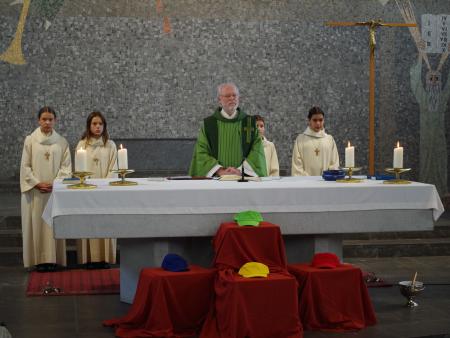 Behütet - gesegnet sein... Familiengottesdienst zum Schulanfang