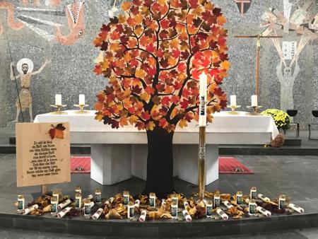 Zur Erinnerung an unsere Verstorbenen der letzten 12 Monate von Gabi Suhner, Gemeindeleiterin