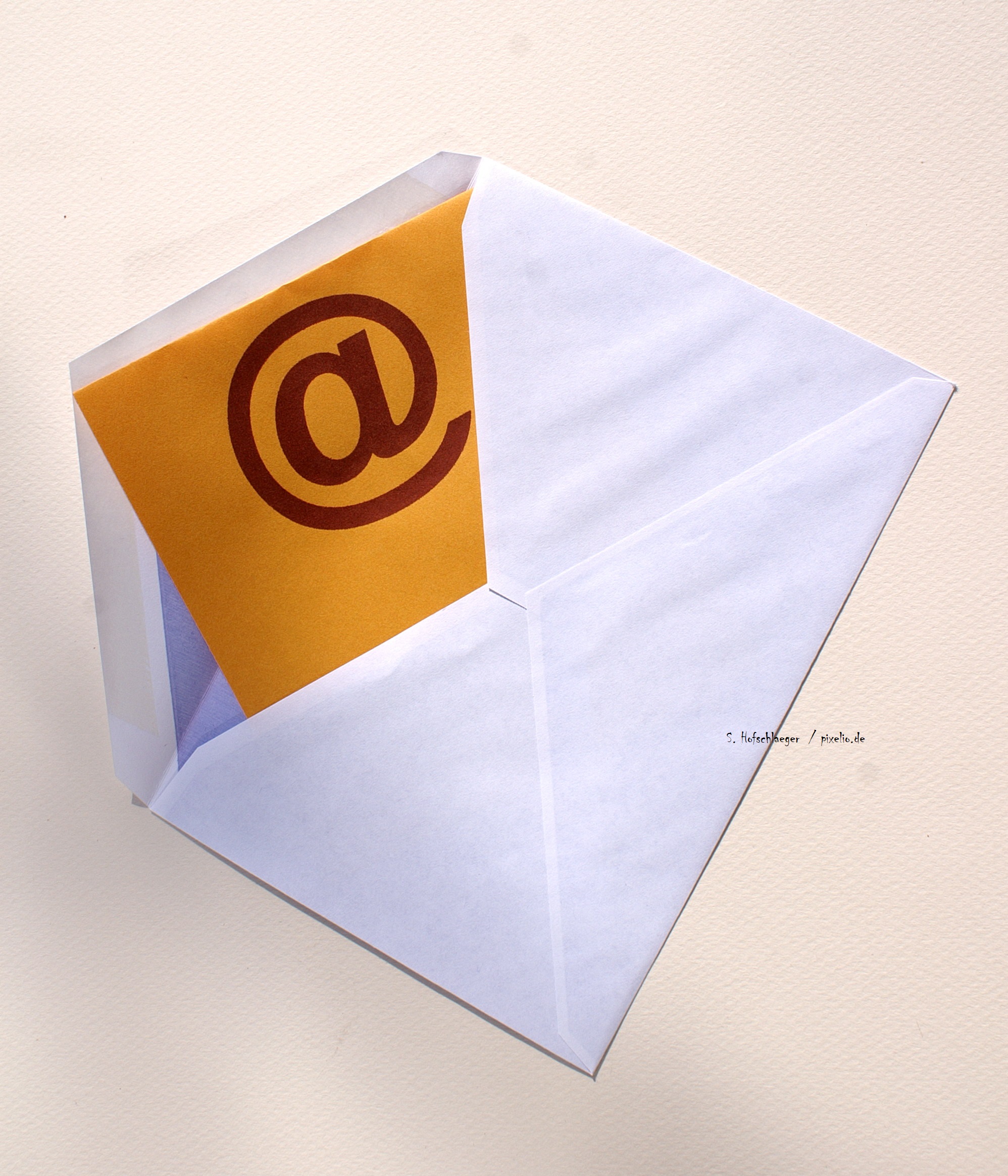 E-Mail